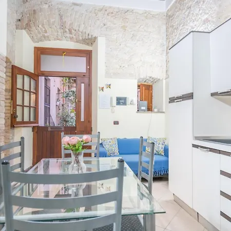 Corso Vittorio- Centro Storico - Wifi - Ac * קליארי